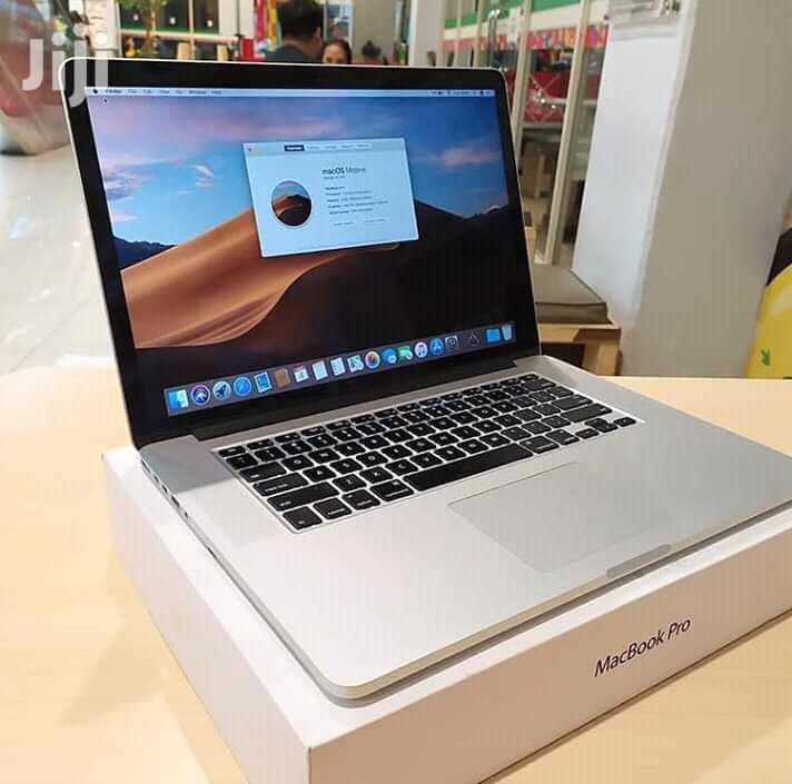 Laptop Apple MacBook Pro 4GB Intel Core i5 HDD 500GB