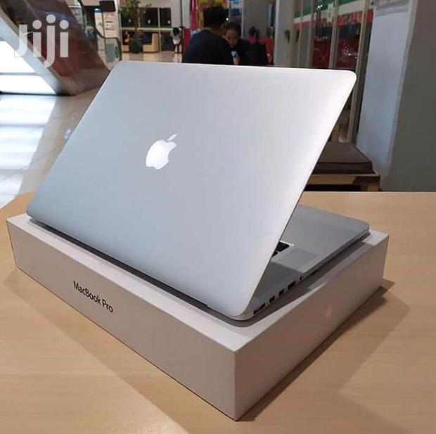 Laptop Apple MacBook Pro 4GB Intel Core i5 HDD 500GB - thumbnail 3