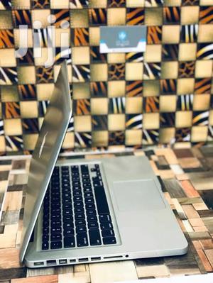 Laptop Apple MacBook Pro 4GB Intel Core i5 HDD 500GB