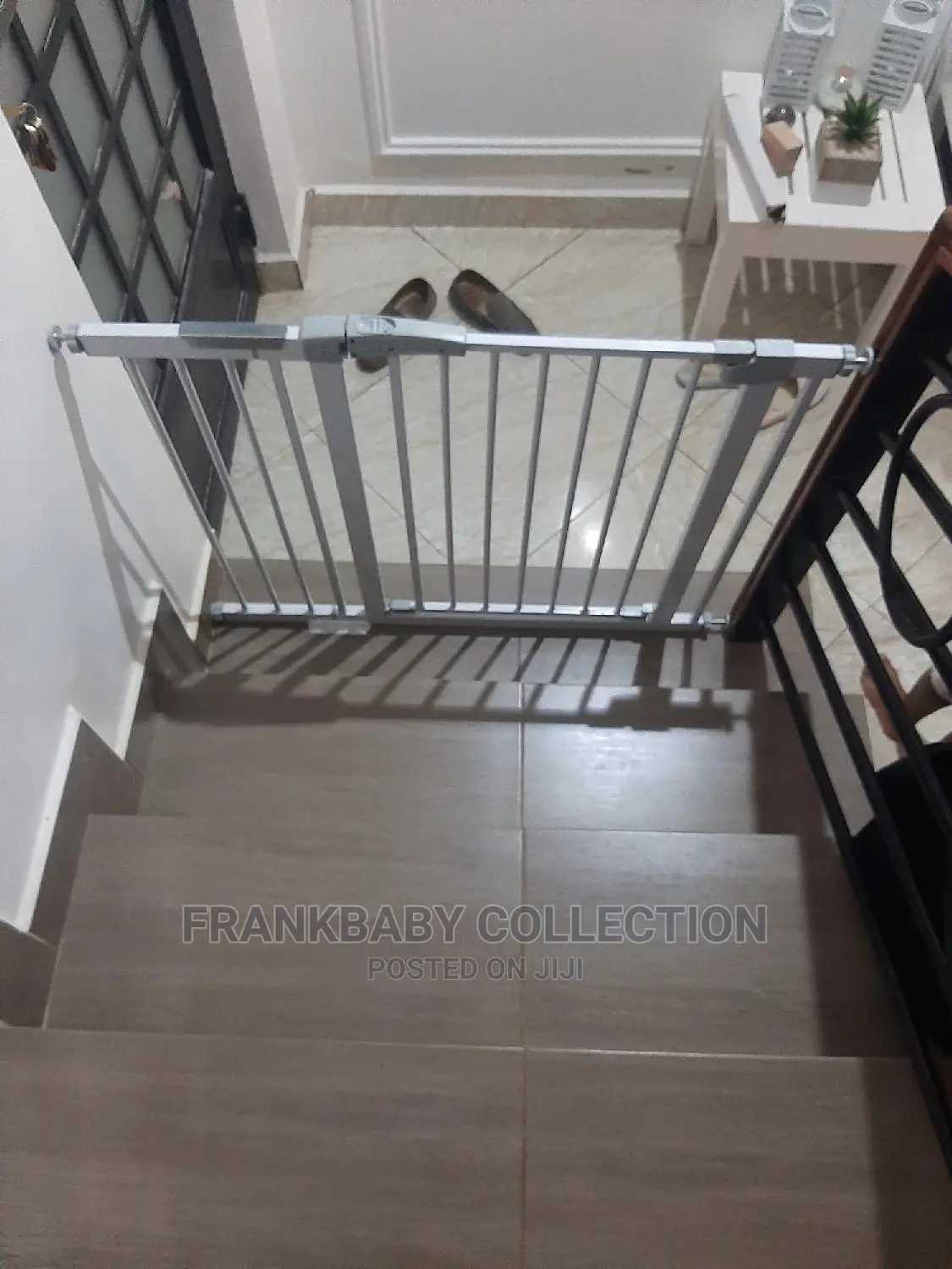 Kids Safety Gate/ Barrier