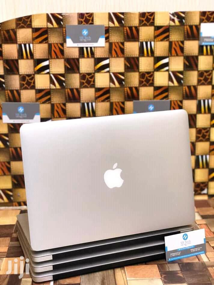 Laptop Apple MacBook Air 8GB Intel Core i5 SSD 256GB