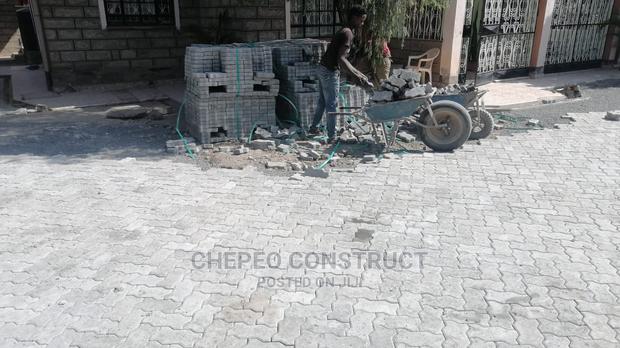 High Quality Ordinary Cabro Pavers - thumbnail 4
