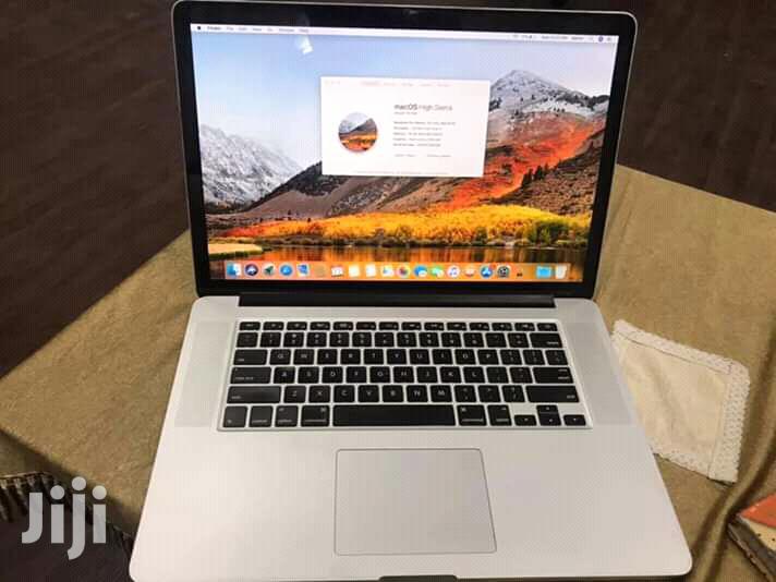 Laptop Apple MacBook Pro 4GB Intel Core i5 HDD 500GB