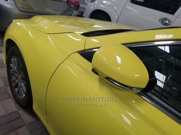 Toyota Mark X 2014 Yellow - thumbnail 4