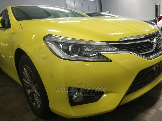 Toyota Mark X 2014 Yellow - main view