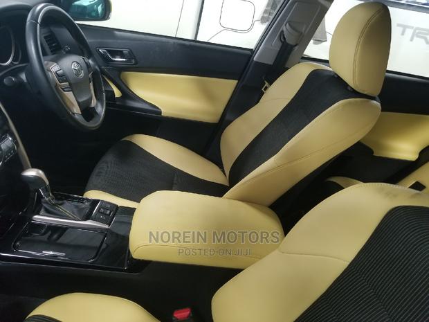 Toyota Mark X 2014 Yellow - thumbnail 5