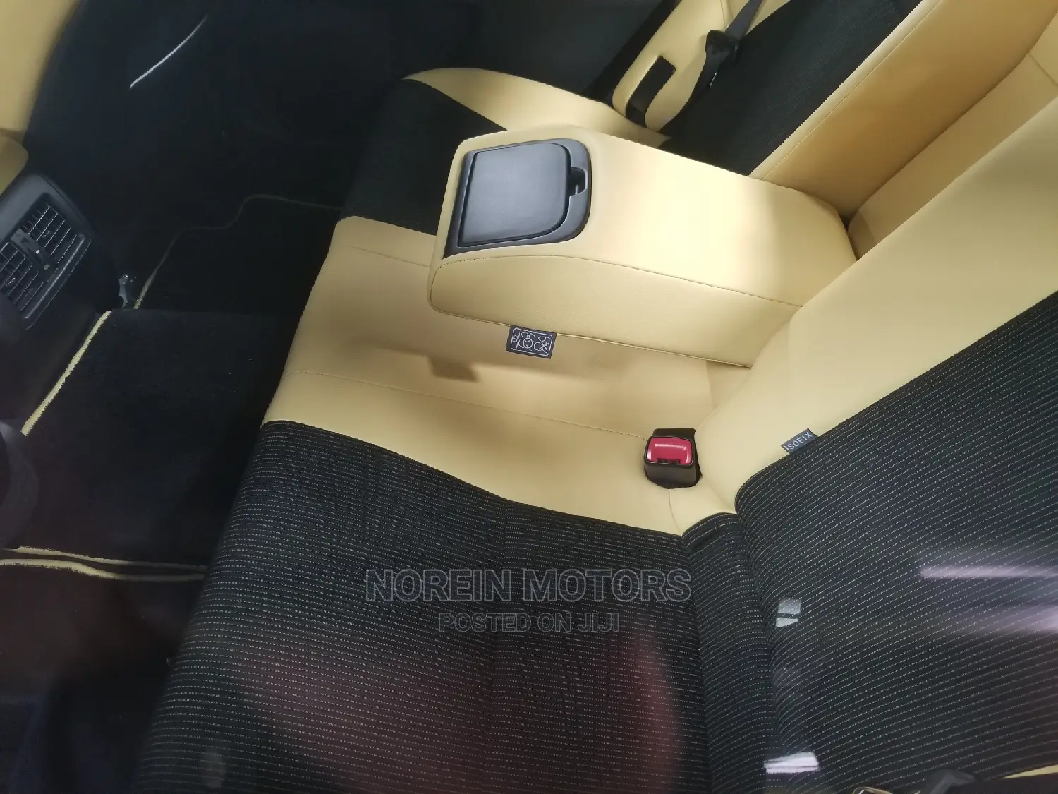 Toyota Mark X 2014 Yellow