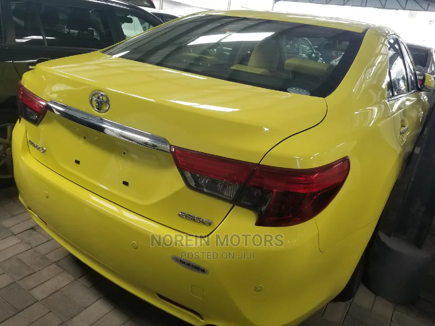 Toyota Mark X 2014 Yellow