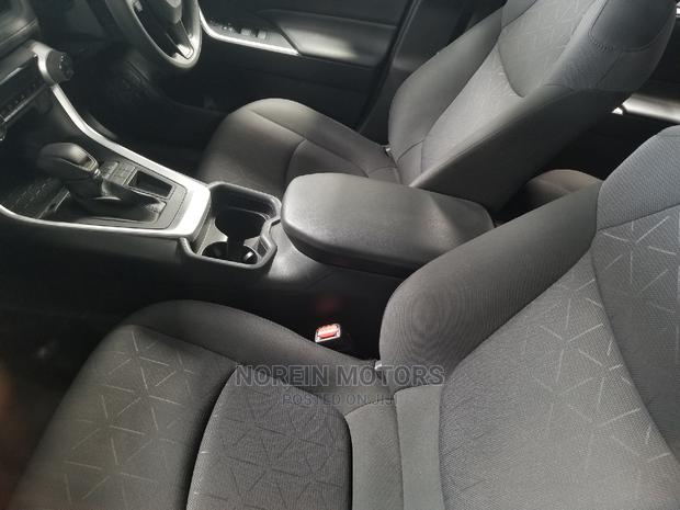 Toyota RAV4 2019 Black - thumbnail 8