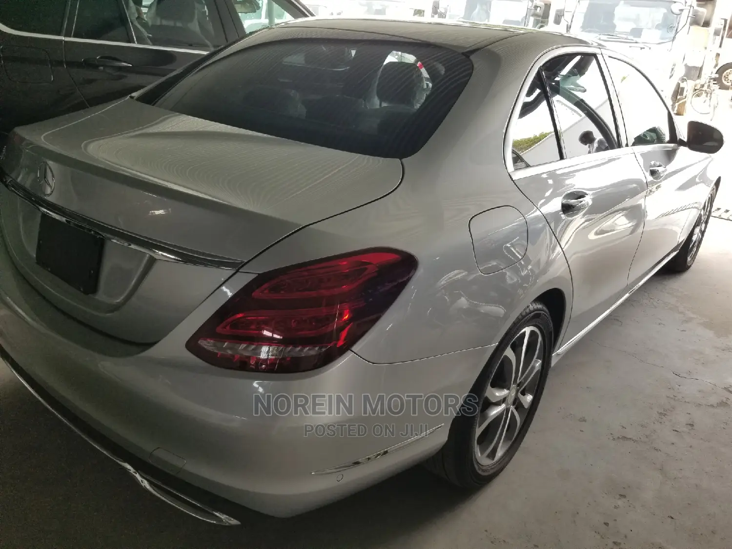 Mercedes-Benz C200 2014 Silver