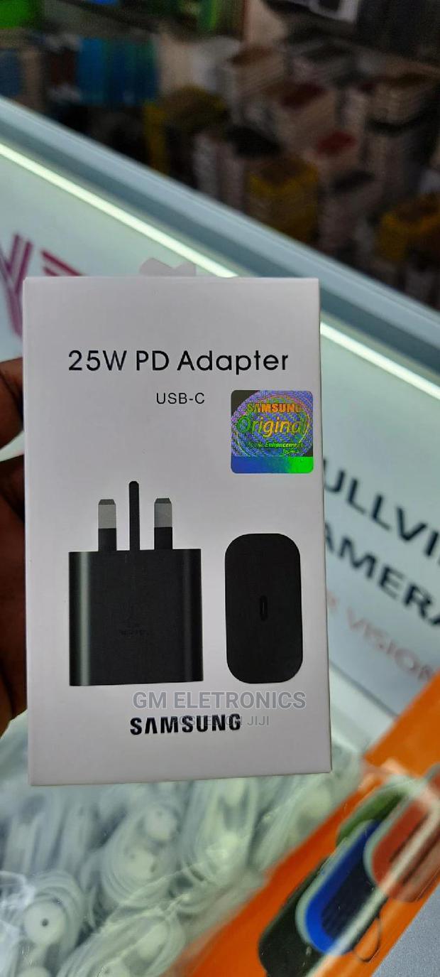 25W PD Adapter Type-C(Black) - main view