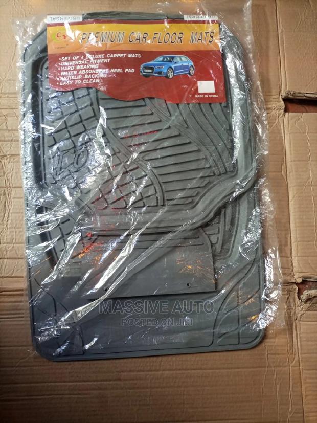 Grey Car Floor Matt - main view