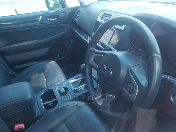 Subaru Legacy 2015 Black - thumbnail 3