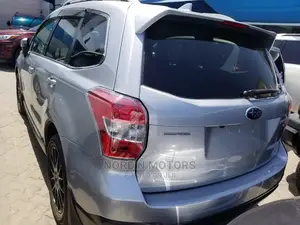 Subaru Forester 2014 Gold