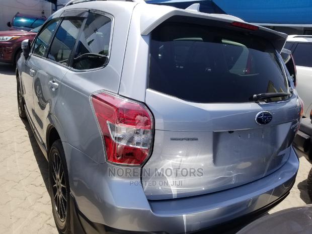 Subaru Forester 2014 Gold - thumbnail 4
