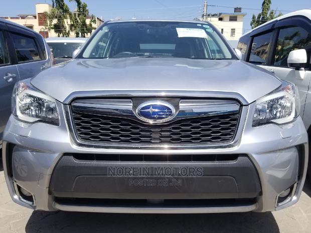 Subaru Forester 2014 Gold - thumbnail 3