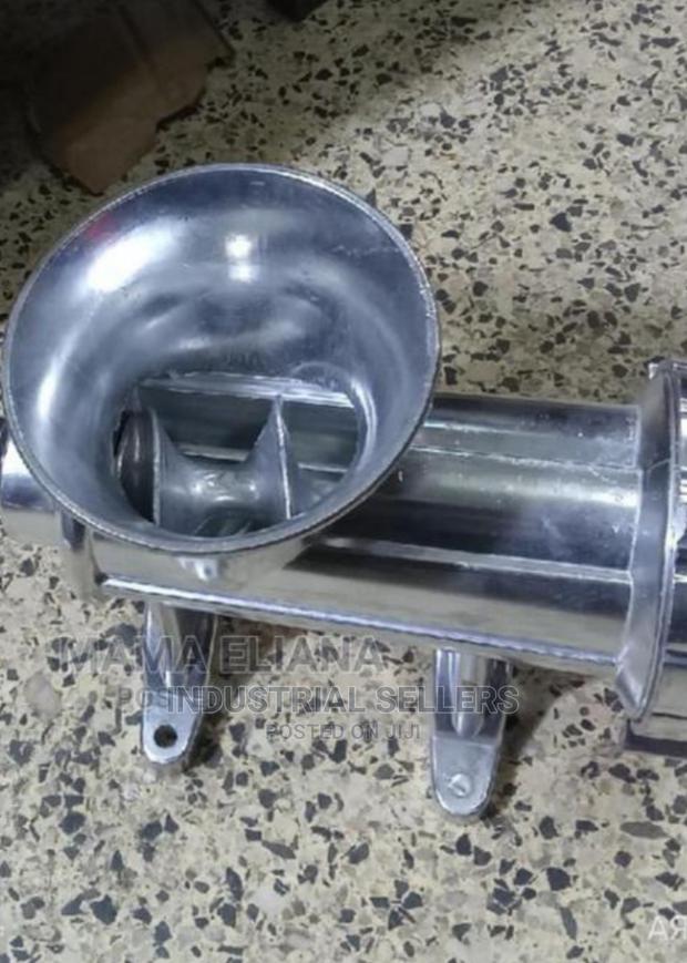 Top Quality Manual Meat Mincer in Stock