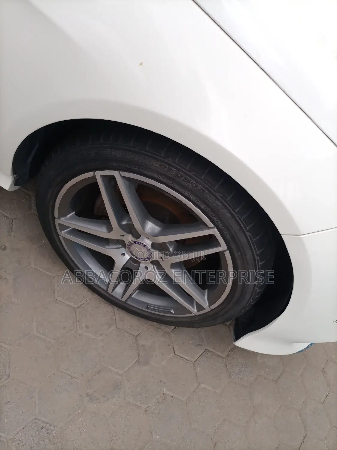 Mercedes-Benz E250 2015 White
