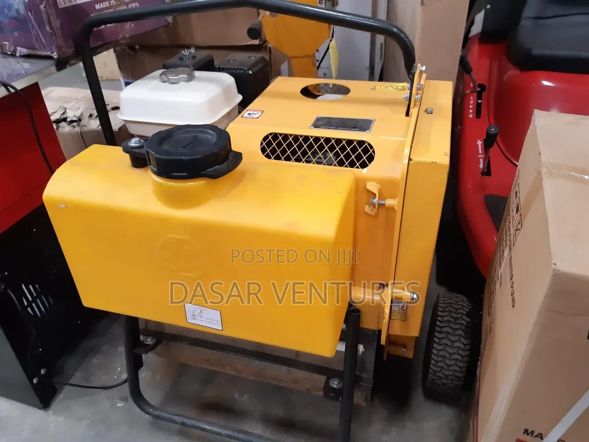 Single Drum Roller Machine