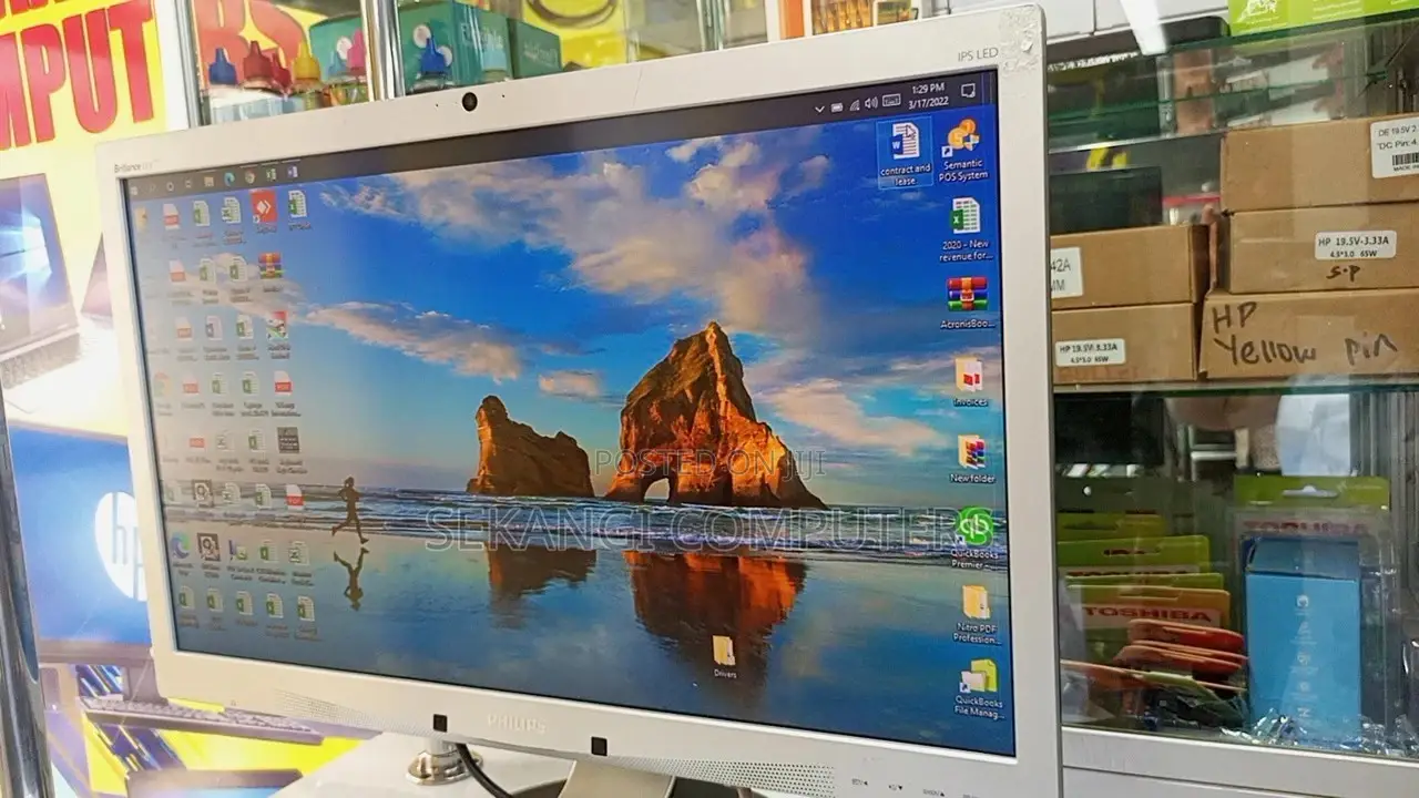 Monitor TFT 23