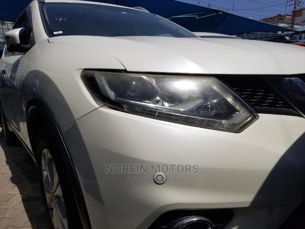 Nissan X-Trail 2015 White - thumbnail 6