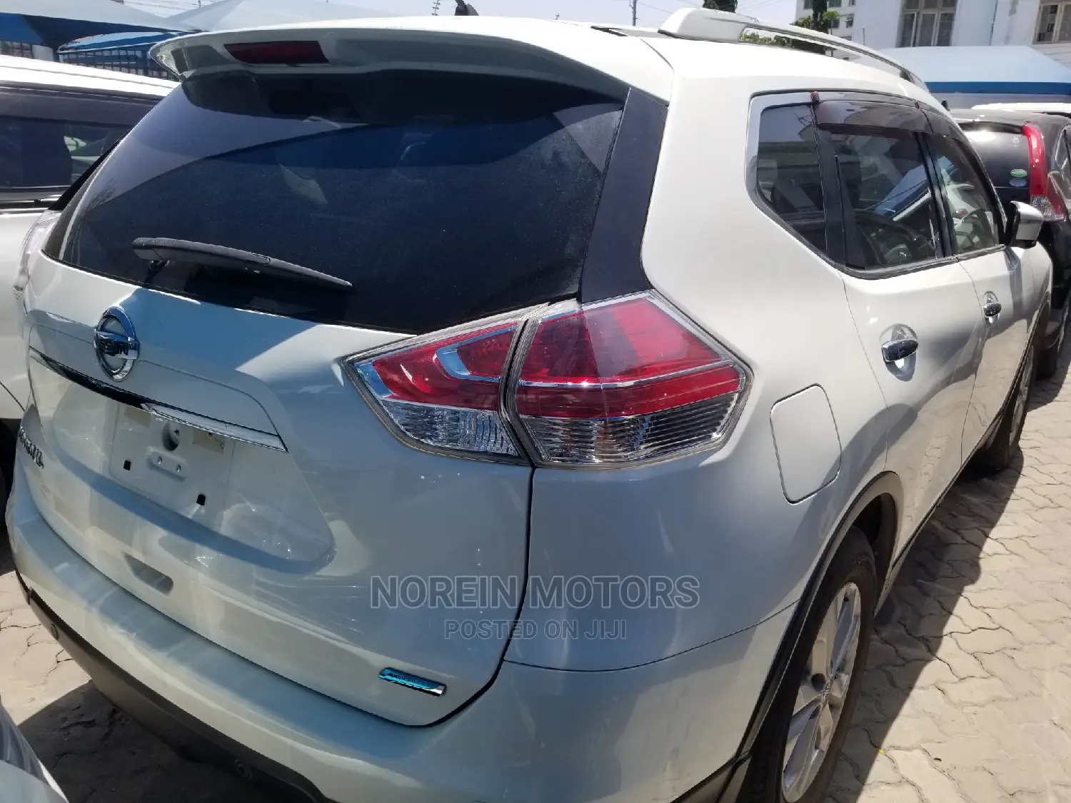Nissan X-Trail 2015 White
