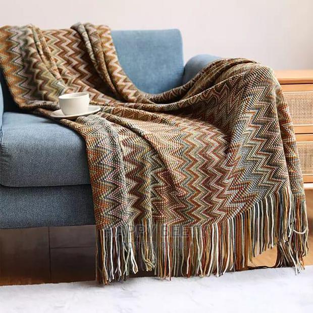 #Bohemian Style Knitted Throw Blankets - thumbnail 4