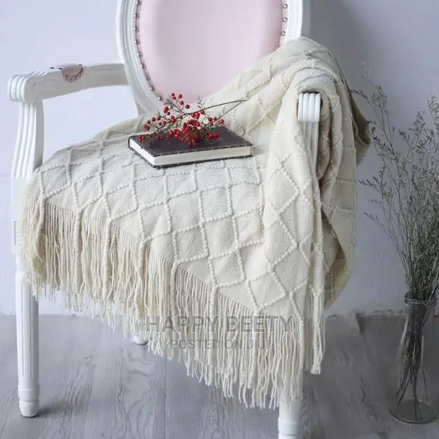 #Soft Knitted Throw Blanket