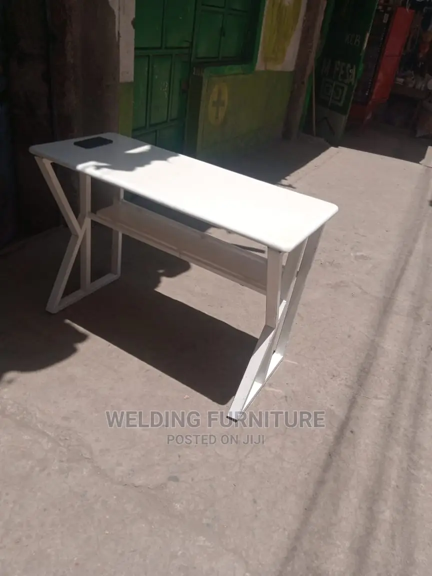 Mable Table