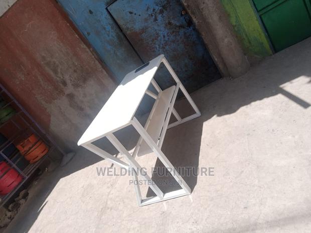 Mable Table