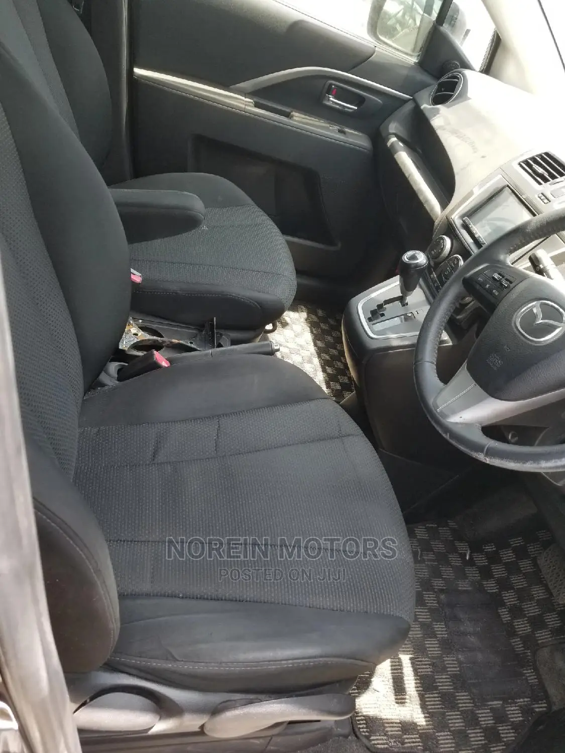 Mazda Premacy 2014 Purple