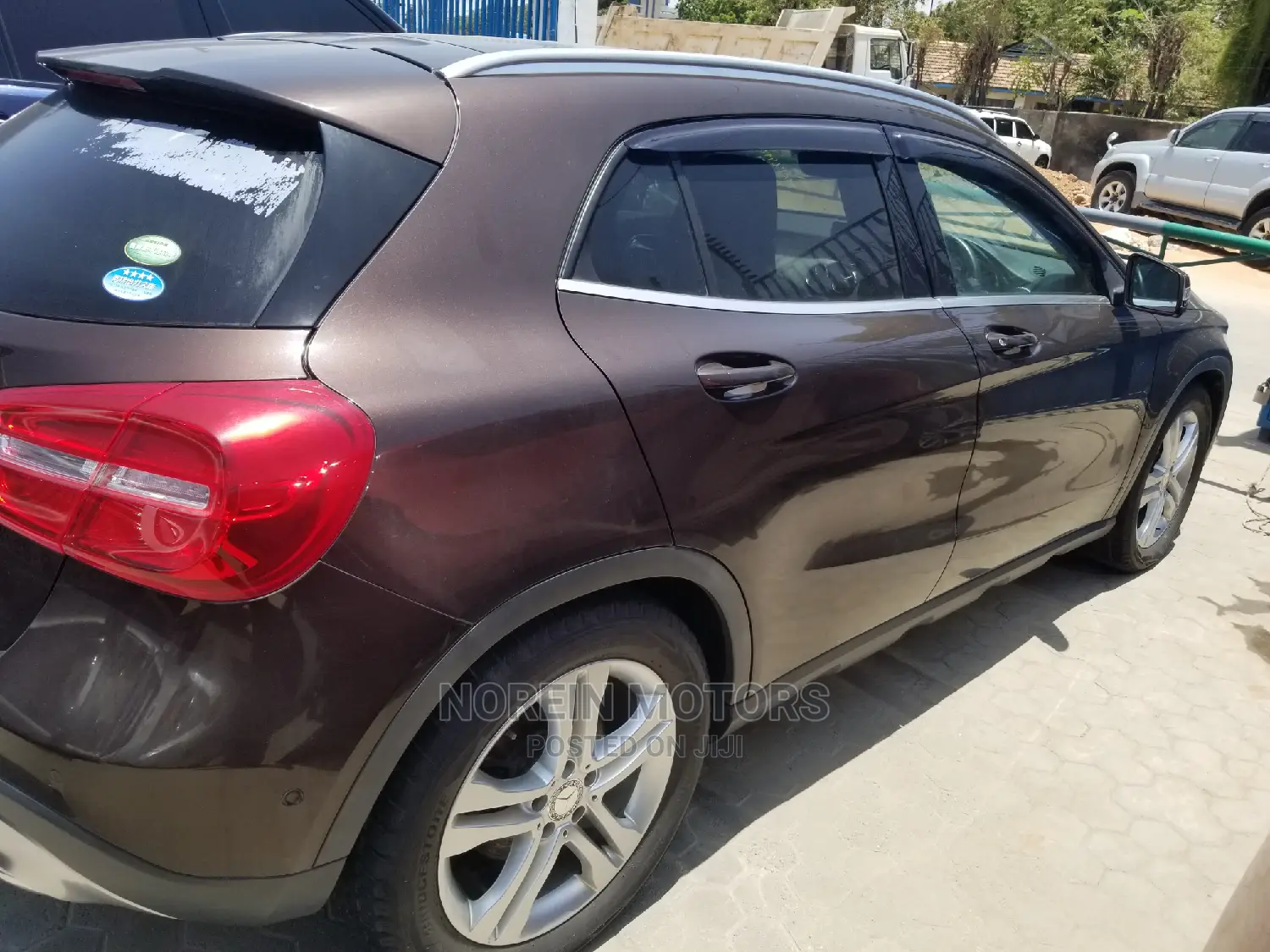 Mercedes-Benz GLA 250 2014 SV Premium Brown