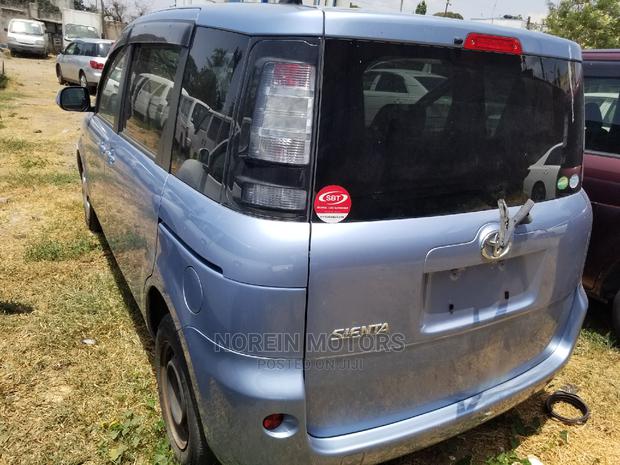 Toyota Sienta 2014 Gold - thumbnail 10