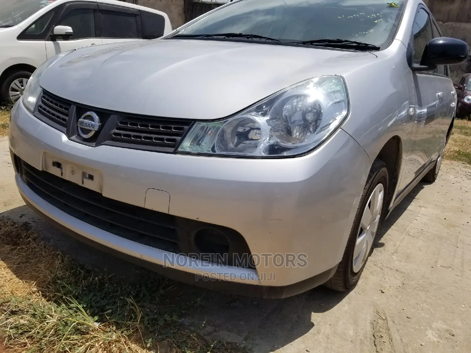 Nissan Wingroad 2014 Silver