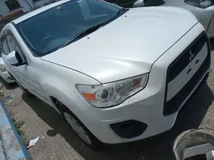 Mitsubishi RVR 2015 White
