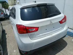 Mitsubishi RVR 2015 White