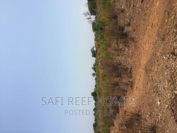 3 Acres for Sale in Kikambala Each 7M 2nd Row - thumbnail 6