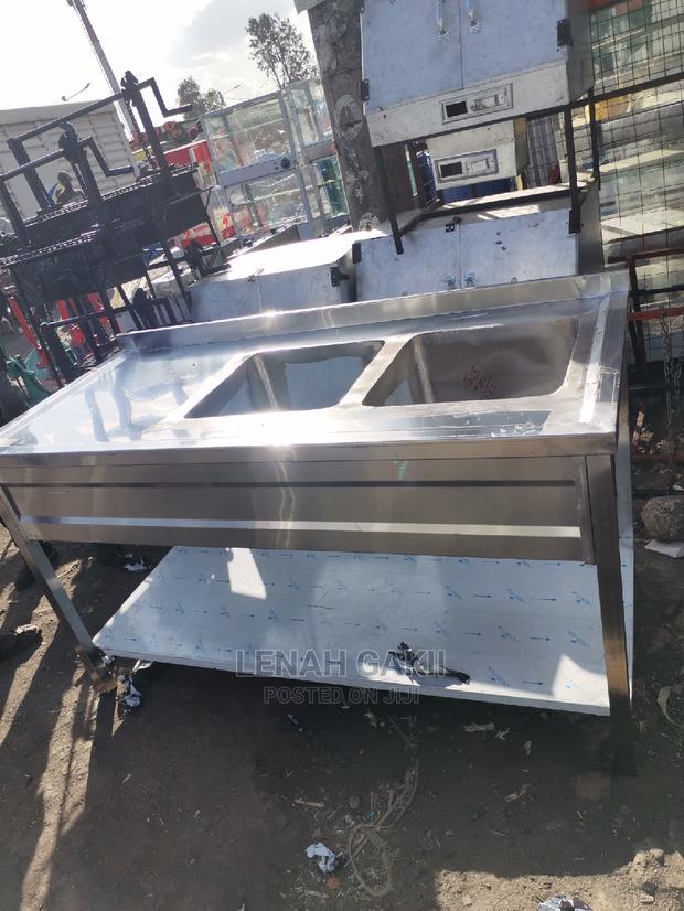 Stainless Steel Kitchen Sink
