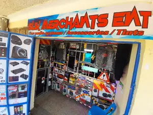 Banners, Window Graphics, Stickers, Wall Mounts