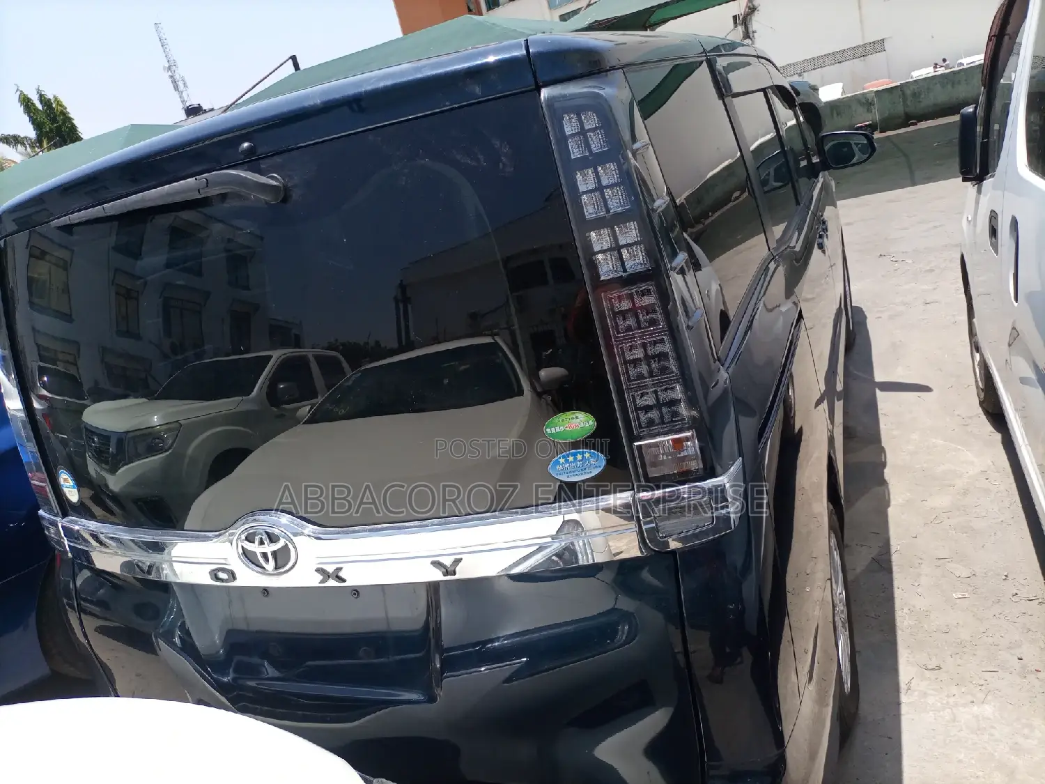 Toyota Voxy 2015 Blue