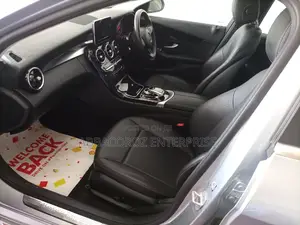 Mercedes-Benz C200 2015 Silver