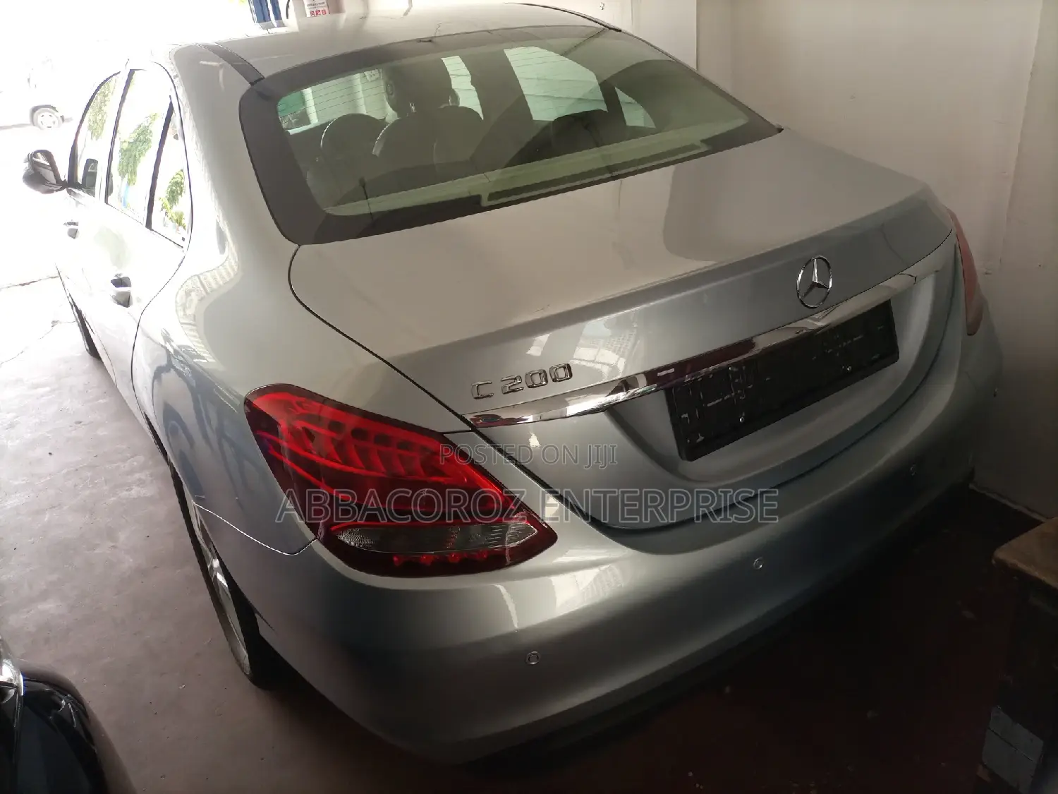 Mercedes-Benz C200 2015 Silver