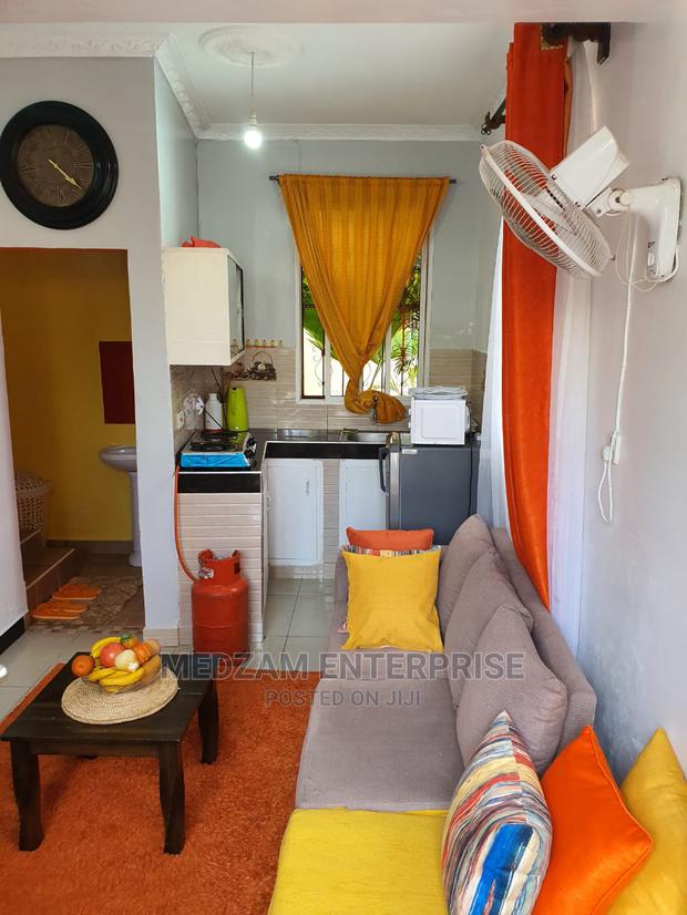 Airbnb 1 Bedroom in Nyali - thumbnail 8