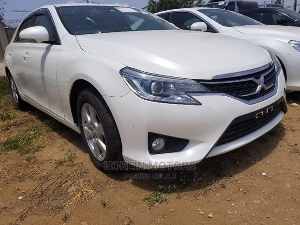 Toyota Mark X 2014 White - thumbnail 3