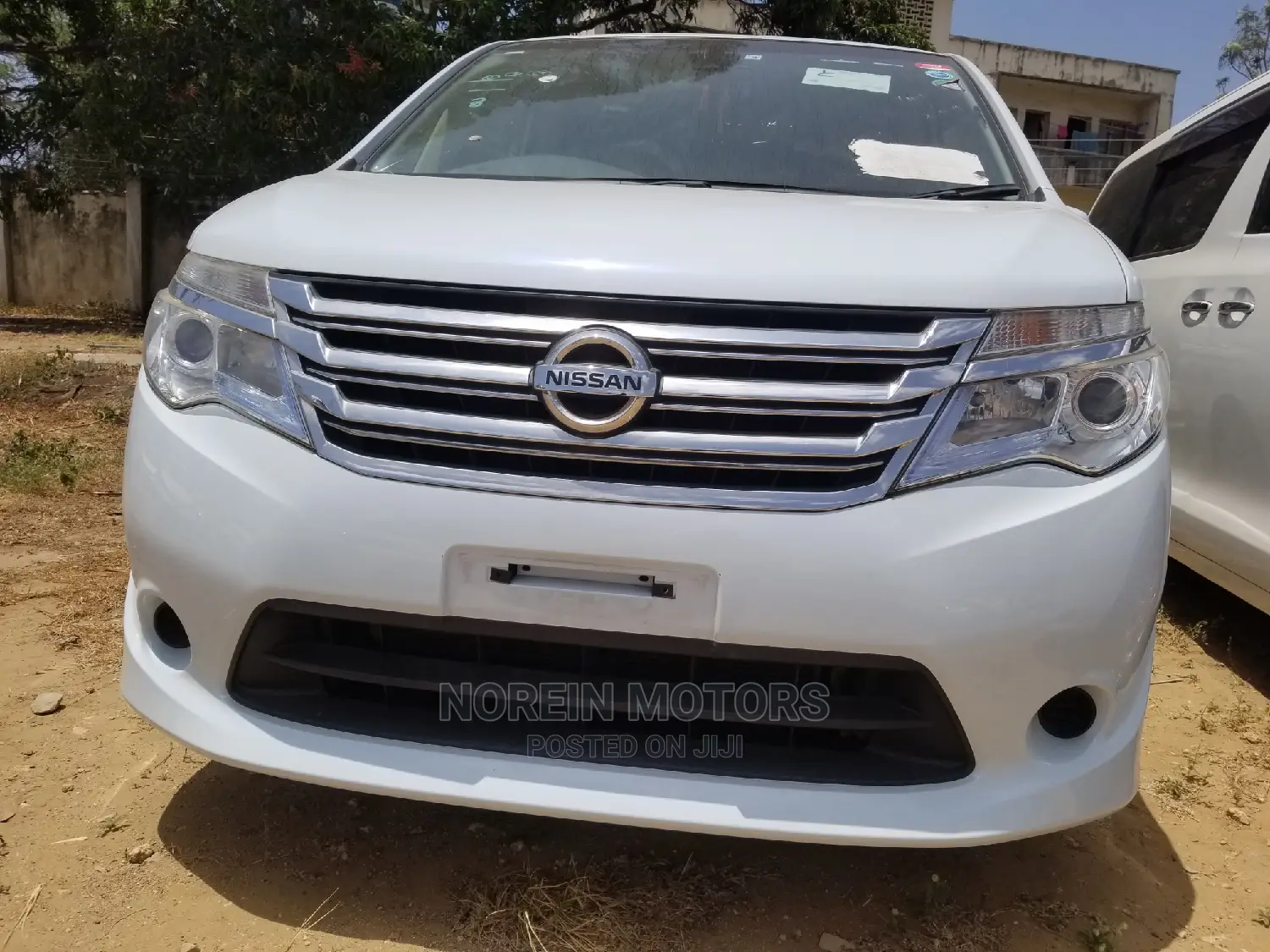 Nissan Serena 2014 Pearl