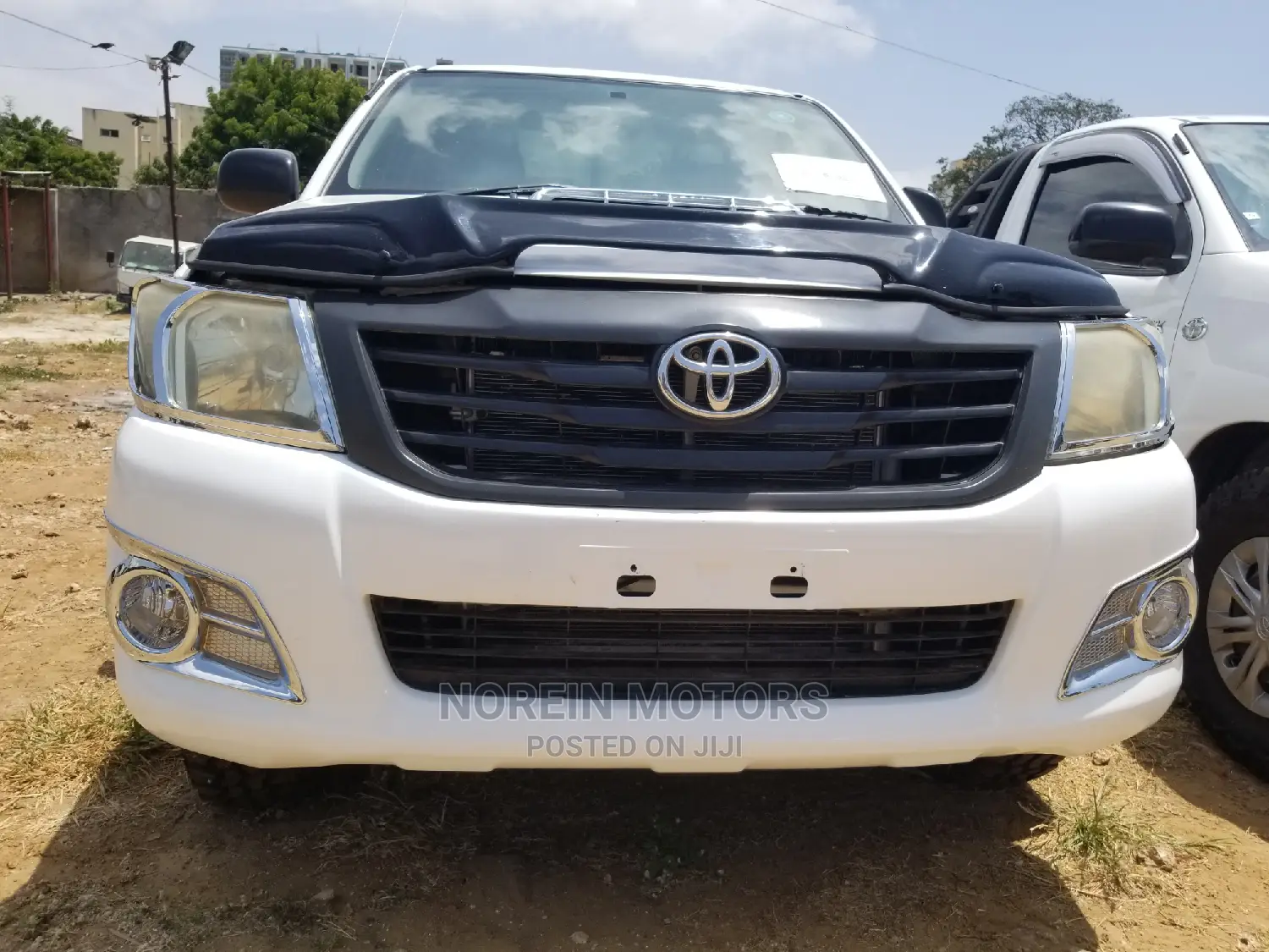 Toyota Hilux 2014 Purple