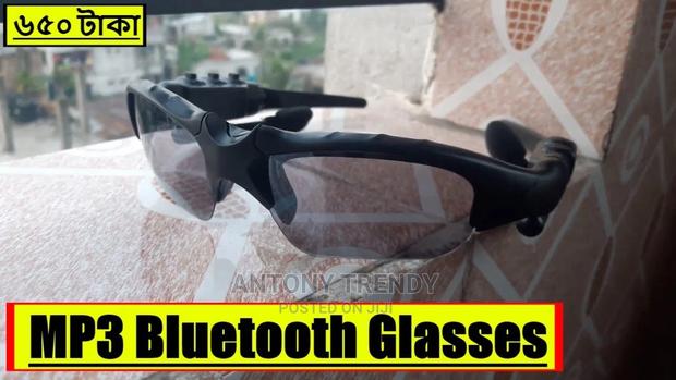 Black Wireless Bluetooth Sunglasses Headset. - main view