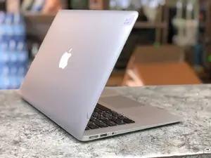 Laptop Apple MacBook Air 2015 8GB Intel Core I5 SSD 256GB