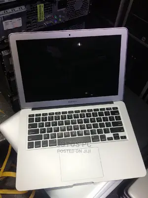 Laptop Apple MacBook 2017 8GB Intel Core I5 SSD 256GB