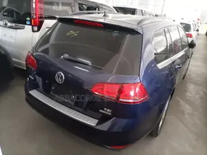 Volkswagen Golf 2015 Blue